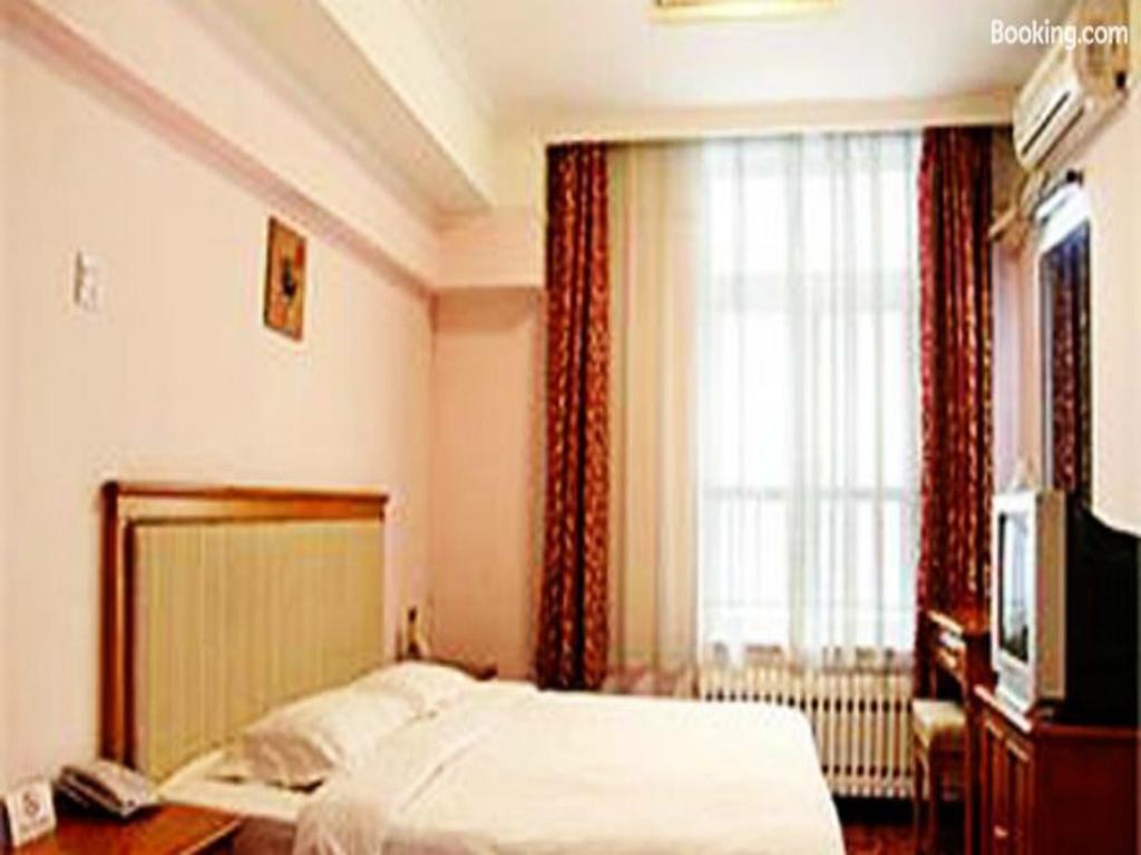 Super 8 Hotel Beijing Dong Si Esterno foto
